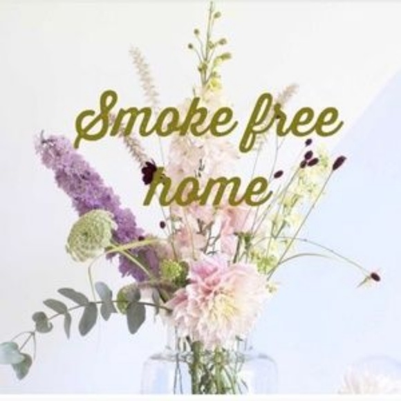 No musty smoky odors! - Picture 1 of 1